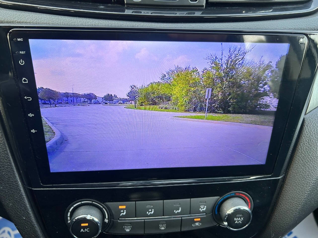 Used 2018 Nissan Rogue Sport S w/ S Appearance Package image 20