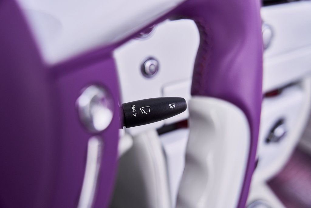 Used 2008 Rolls-Royce Phantom Drophead Coupe image 68