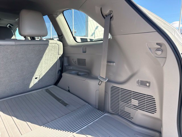 Used 2019 Toyota Highlander Limited AWD/4WD image 34