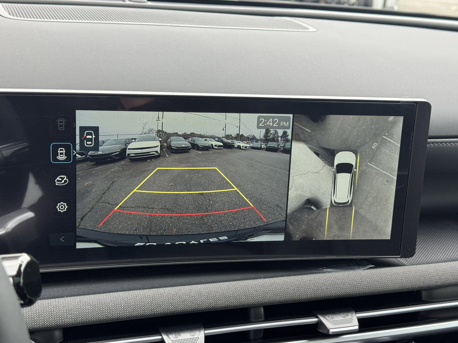 New 2026 Hyundai Tucson Limited image 24