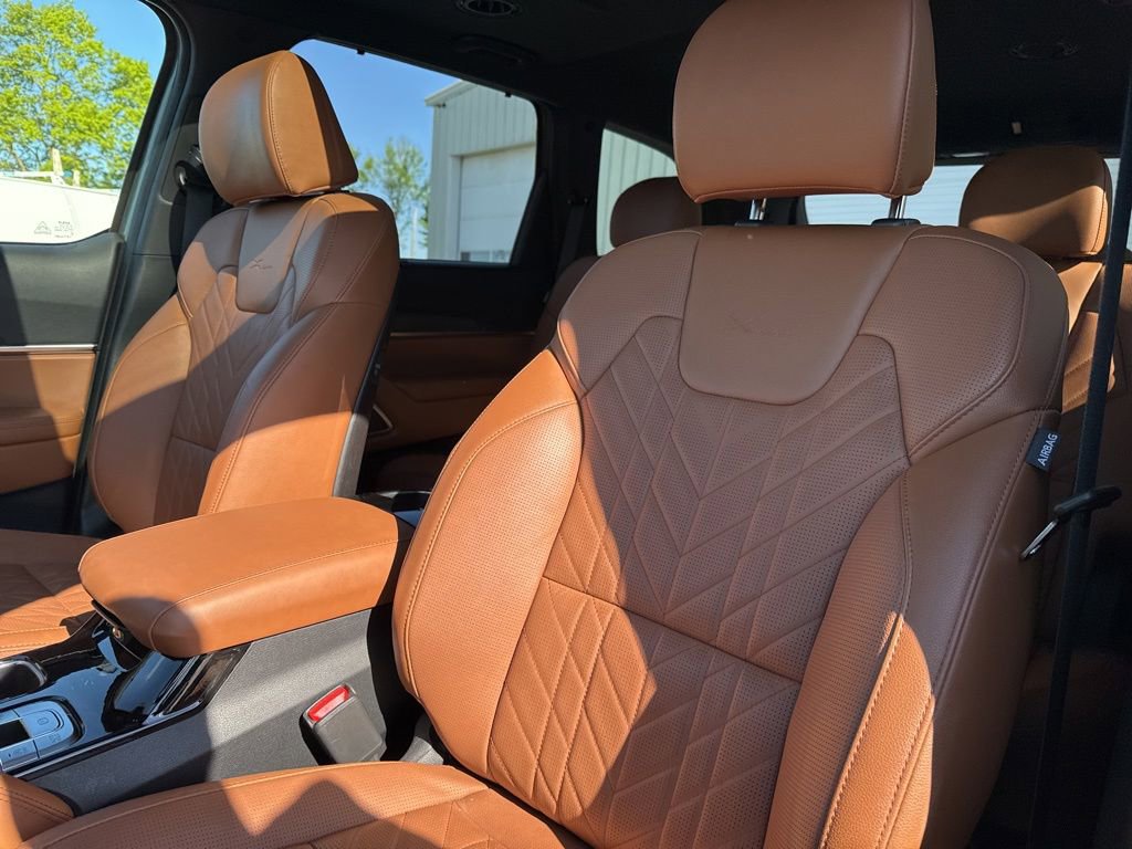 Used 2025 Kia Telluride EX X-Line AWD/4WD image 32
