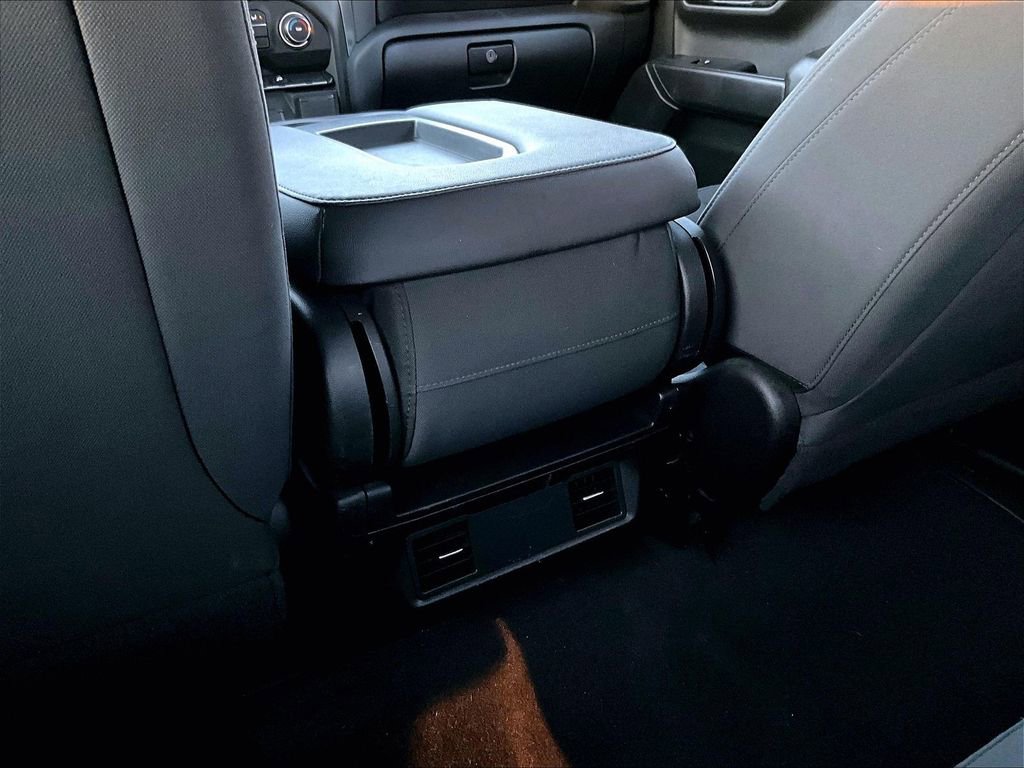 Used 2020 Chevrolet Silverado 1500 Custom w/ Custom Value Package image 30