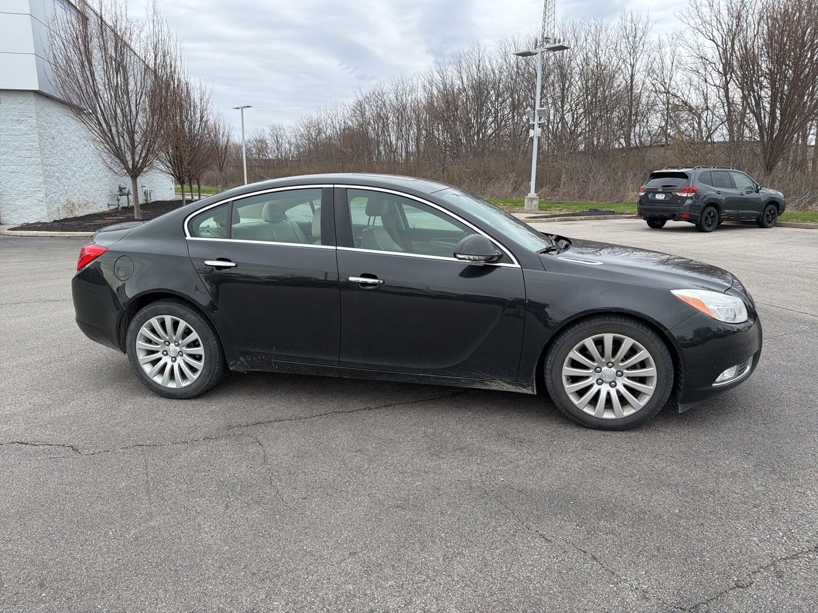 Used 2013 Buick Regal Premium image 11