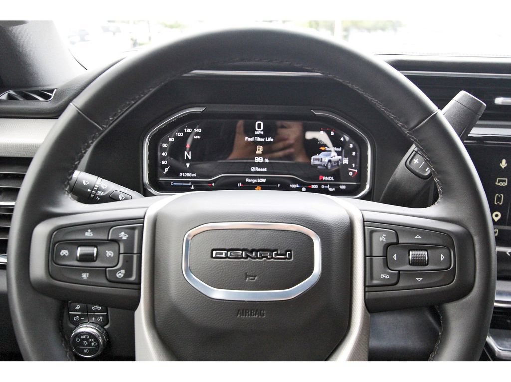 Used 2025 GMC Sierra 2500 Denali w/ Denali Reserve Package AWD/4WD image 14