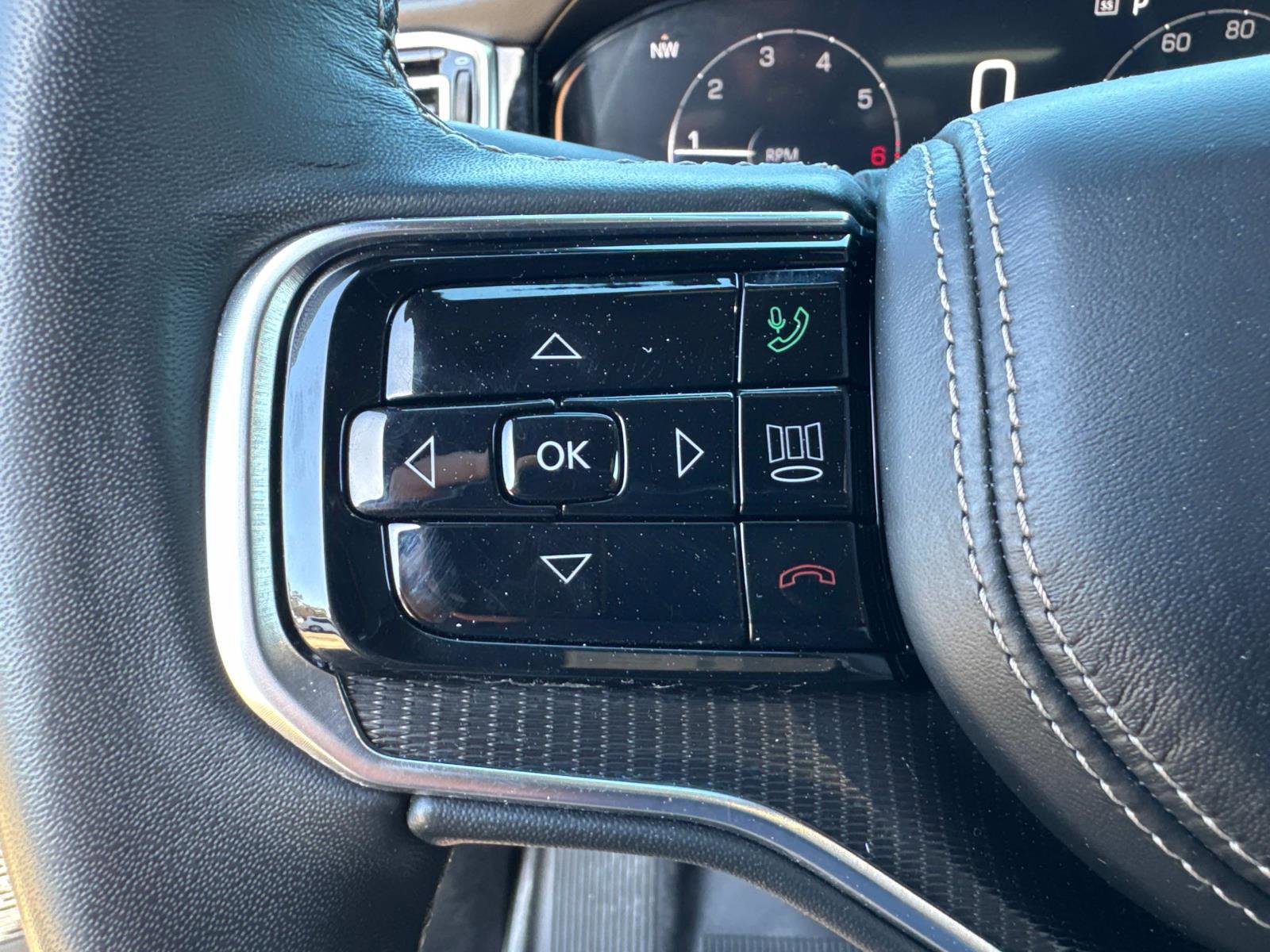 Certified 2024 Jeep Grand Wagoneer L Series II w/ Quick Order Packagew 28T image 31