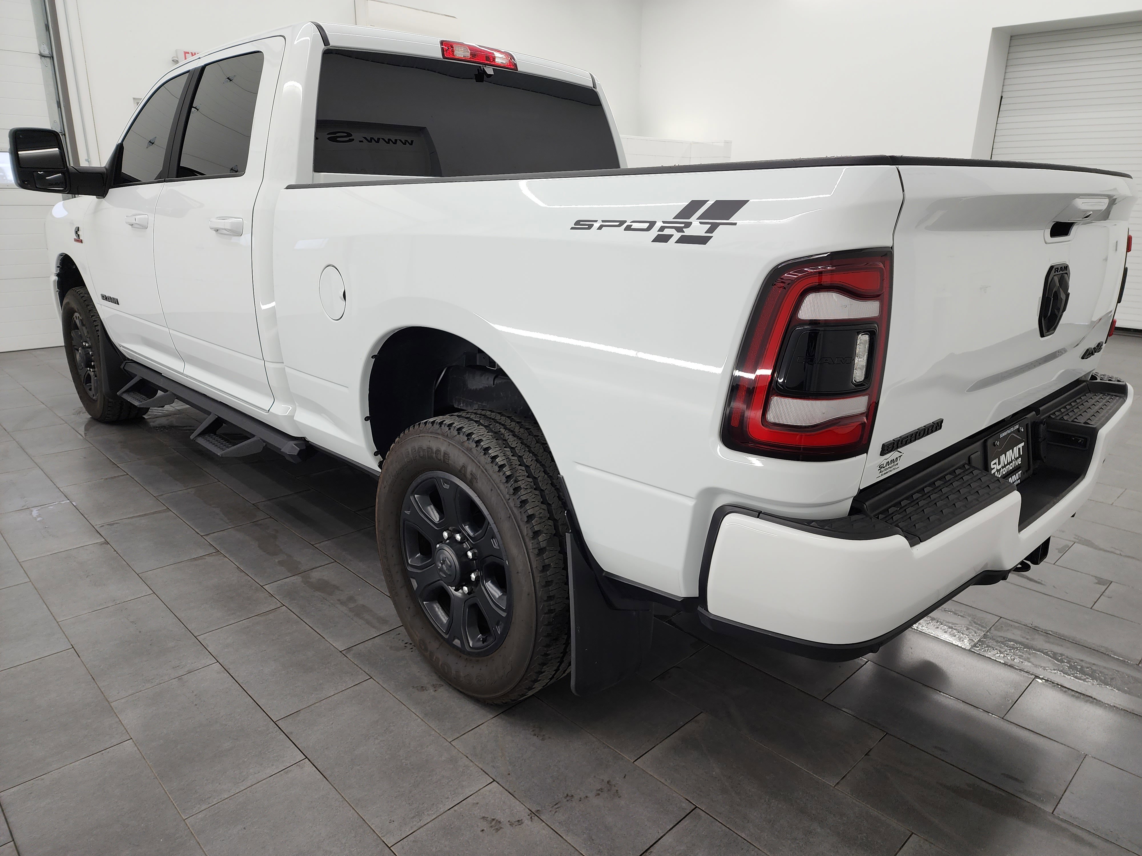 Used 2024 RAM 2500 Big Horn w/ Night Edition image 6