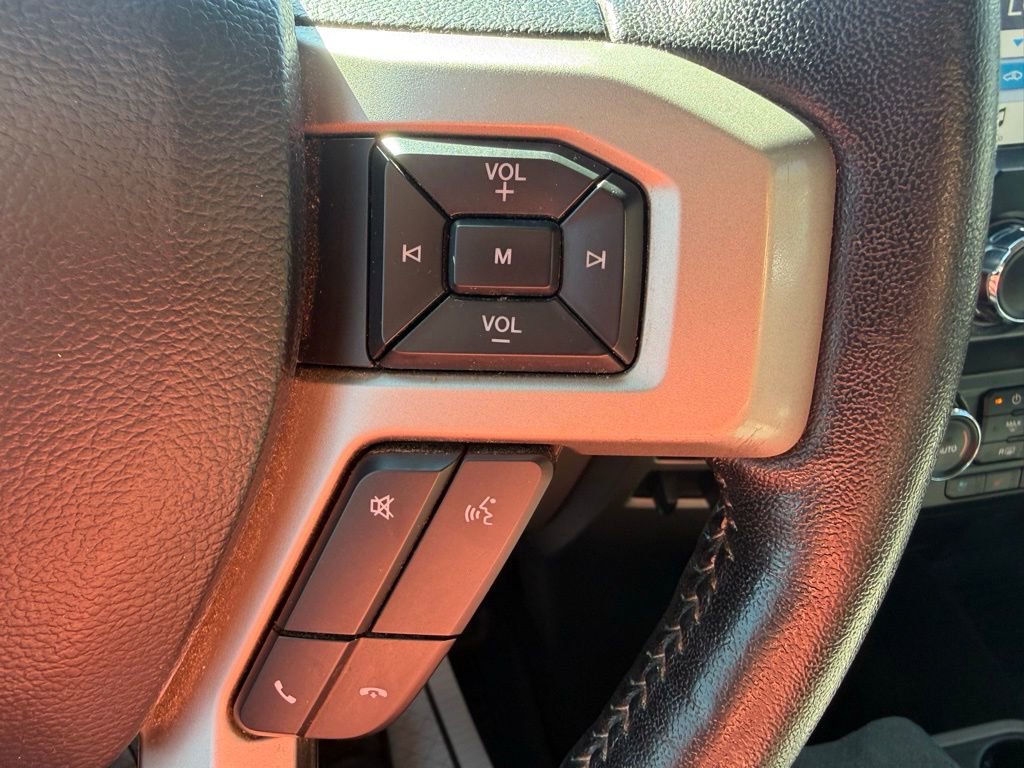 Used 2019 Ford F150 Lariat w/ Equipment Group 501A Mid image 32