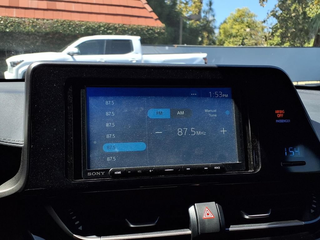 Certified 2018 Toyota C-HR XLE FWD image 9