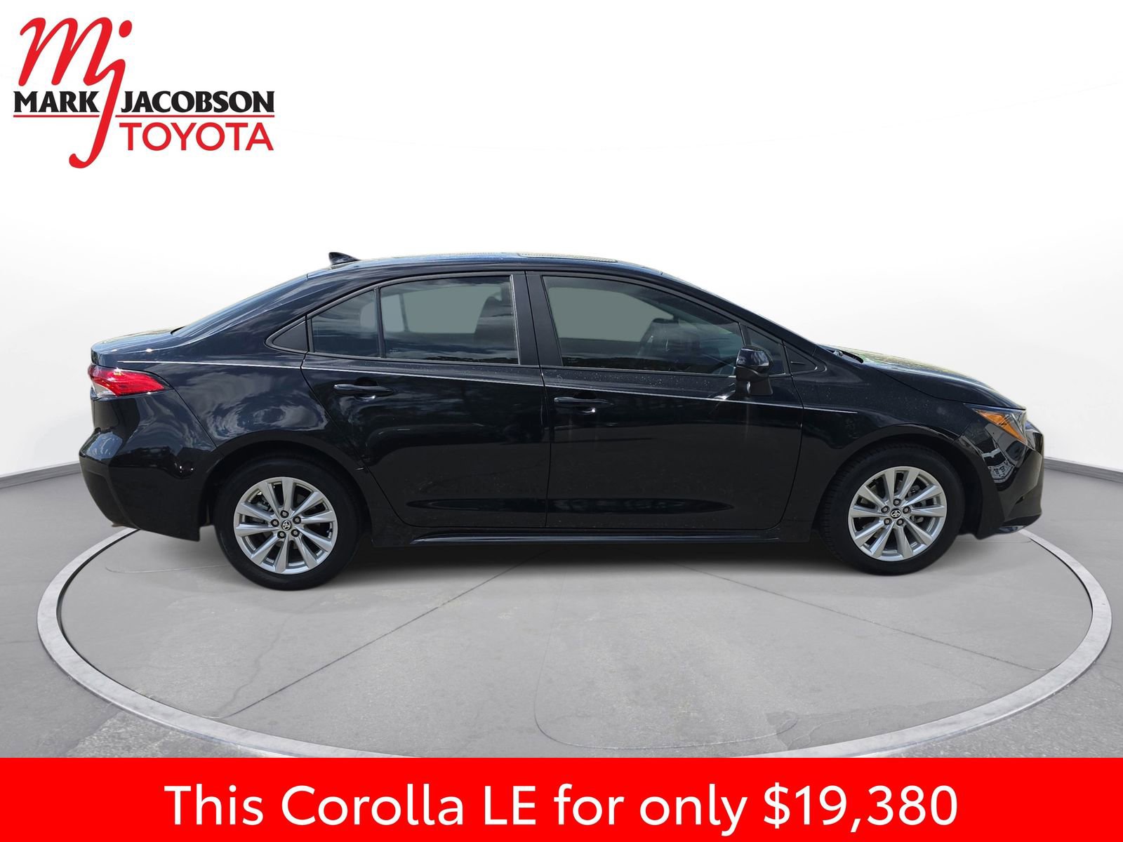 Used 2023 Toyota Corolla LE w/ LE Premium Package image 7