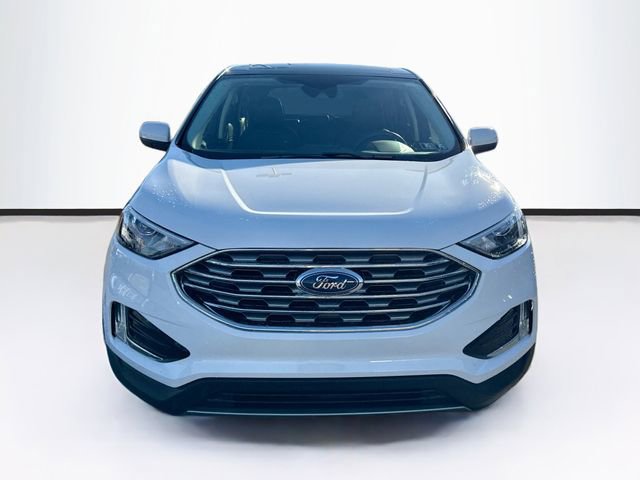 Certified 2022 Ford Edge SEL w/ Convenience Package image 2