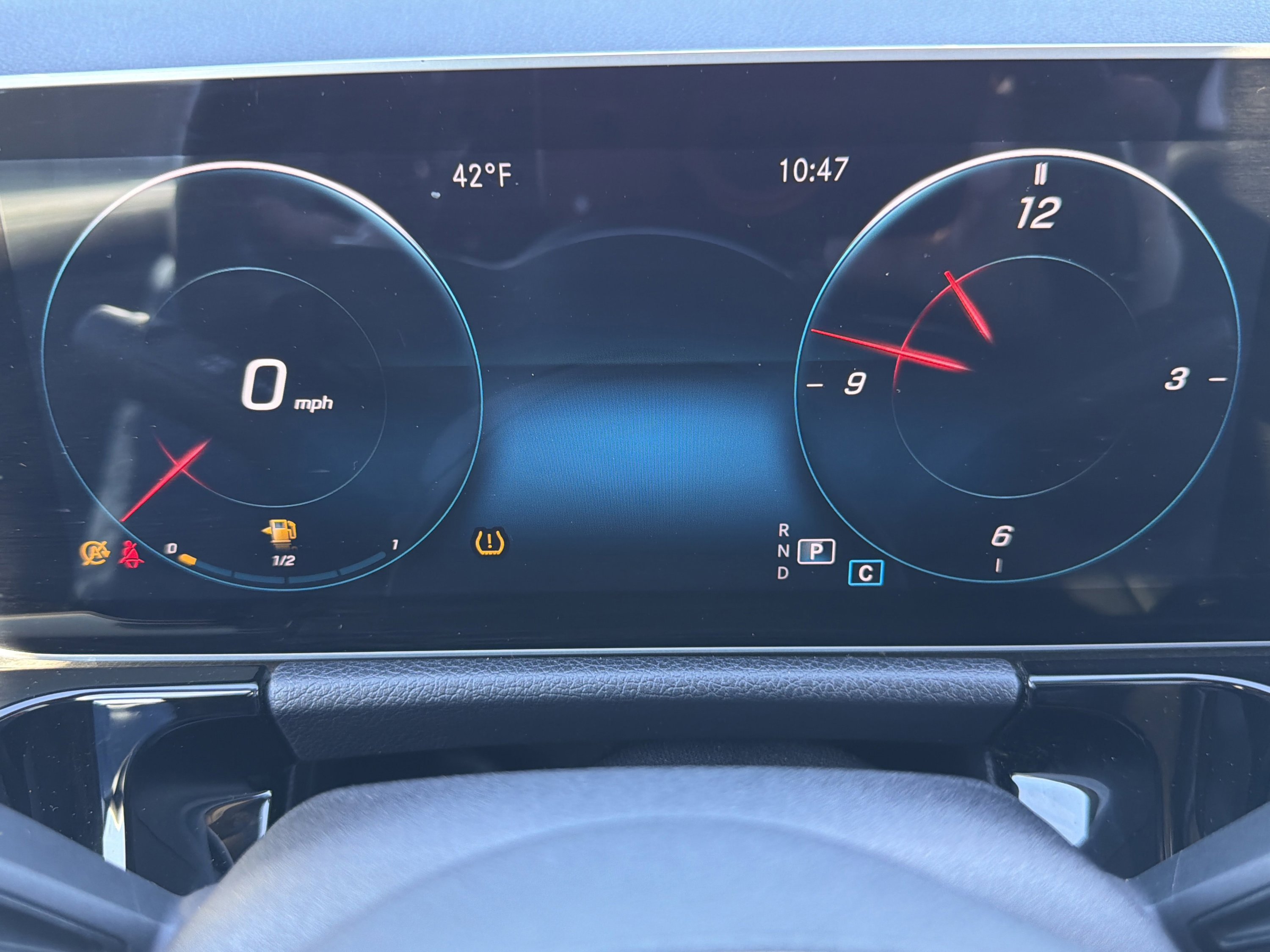 Used 2021 Mercedes-Benz GLA 250 4MATIC w/ Premium Package image 49