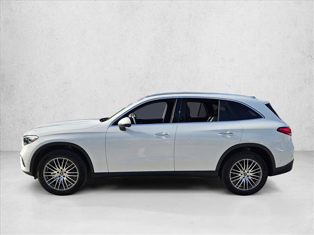 Used 2026 Mercedes-Benz GLC 300 image 9