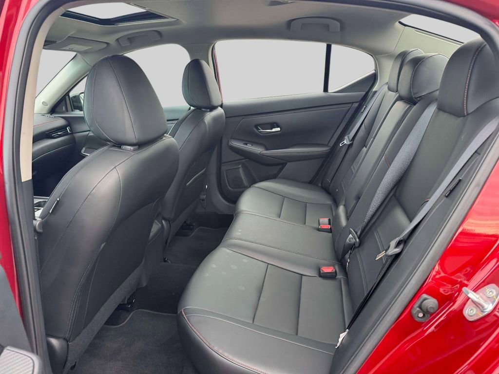Certified 2025 Nissan Sentra SR w/ SR Premium Package FWD image 12
