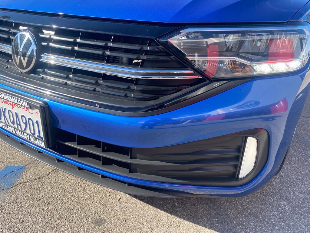 Used 2024 Volkswagen Jetta Sport FWD image 10