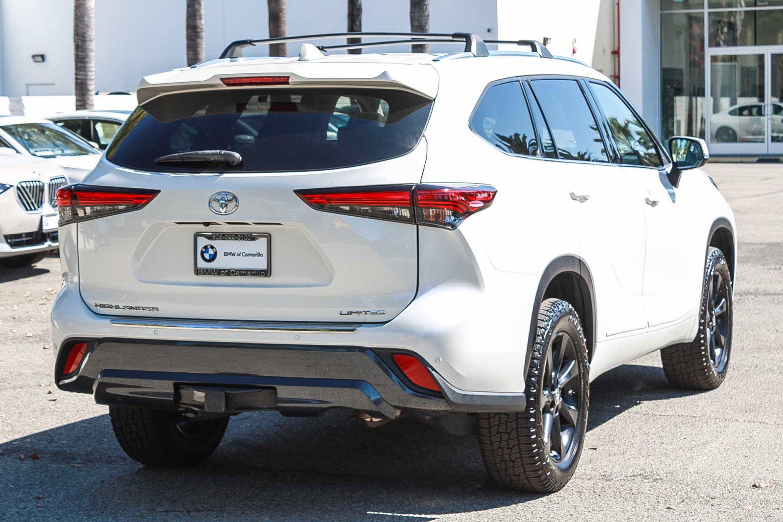 Used 2021 Toyota Highlander Limited FWD image 6