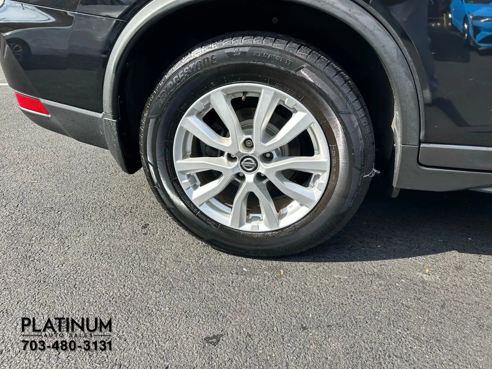 Used 2019 Nissan Rogue SV image 21