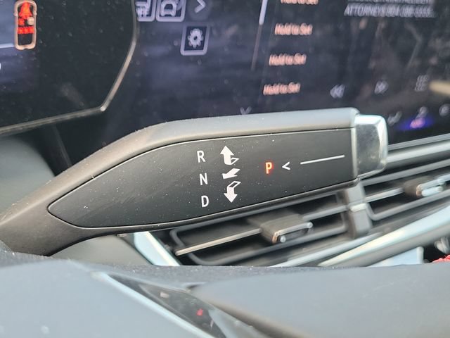 Used 2024 Chevrolet Equinox EV RS FWD image 29
