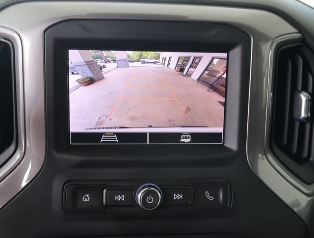 Used 2023 Chevrolet Silverado 1500 Custom Trail Boss AWD/4WD image 25