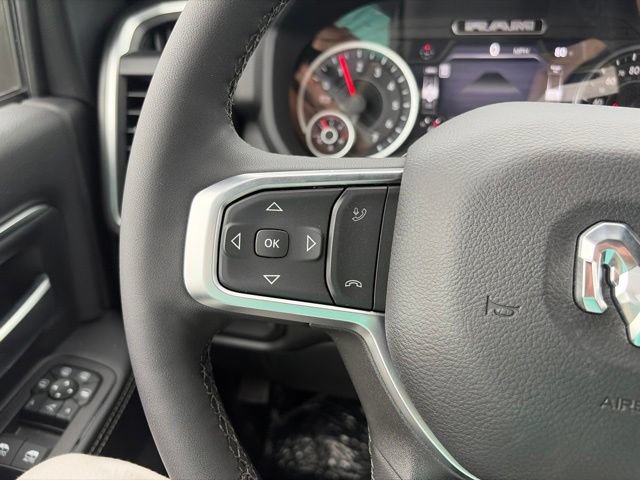 New 2026 RAM 3500 Big Horn AWD/4WD image 15