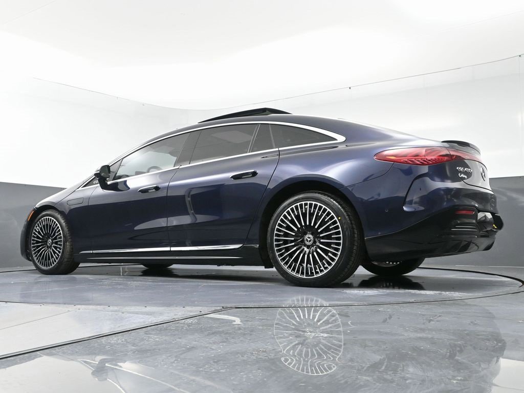 Used 2022 Mercedes-Benz EQS 450+ Sedan image 55