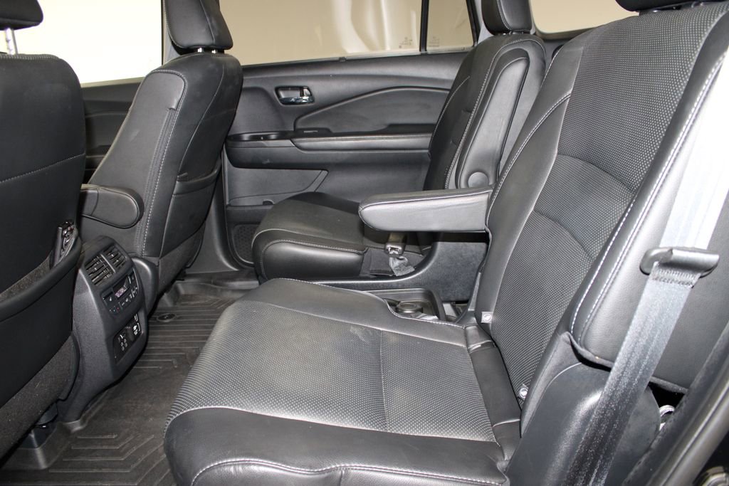 Used 2019 Honda Pilot Elite image 23