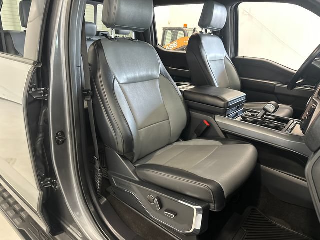 Used 2022 Ford F150 Lightning Lariat AWD/4WD image 32