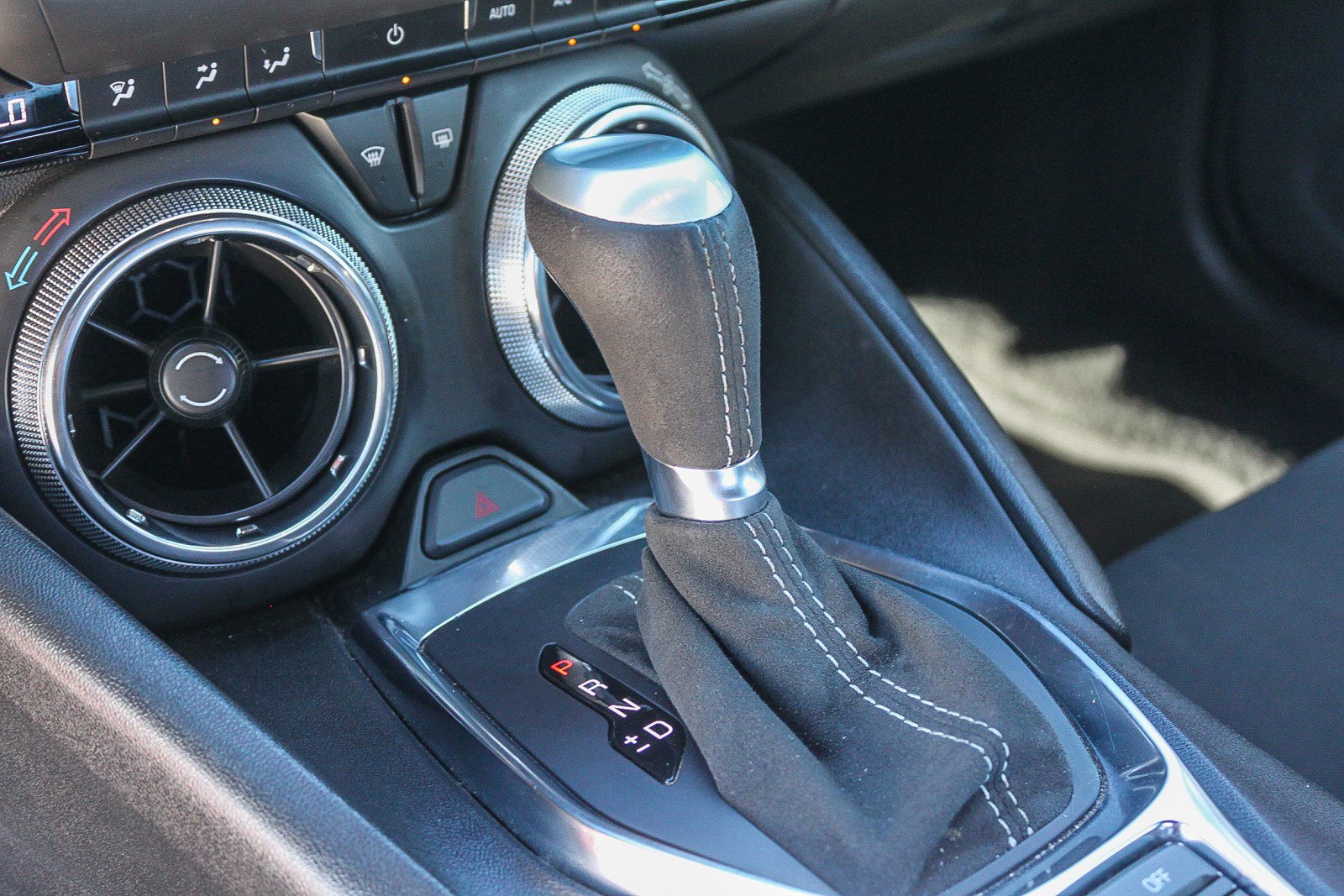 Used 2024 Chevrolet Camaro LT w/ RS Package image 22