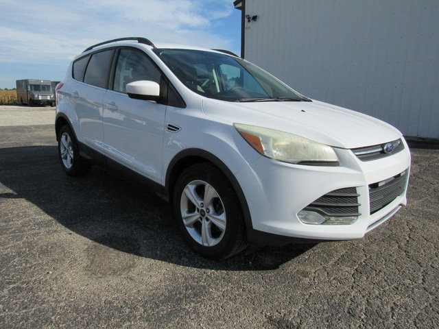 Used 2014 Ford Escape SE w/ Equipment Group 201A AWD/4WD image 9