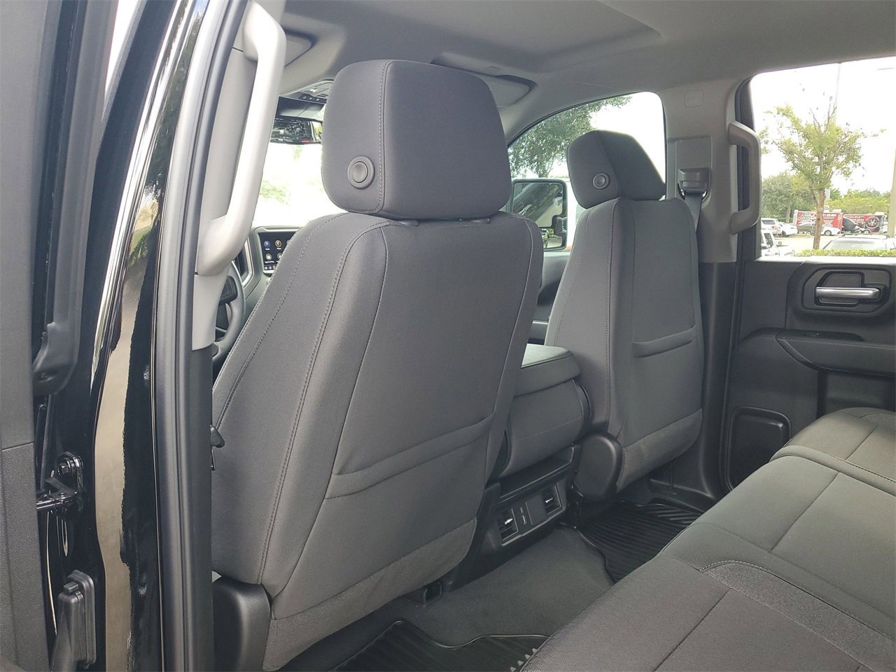 New 2026 Chevrolet Silverado 2500 Custom w/ Custom Value Package image 10