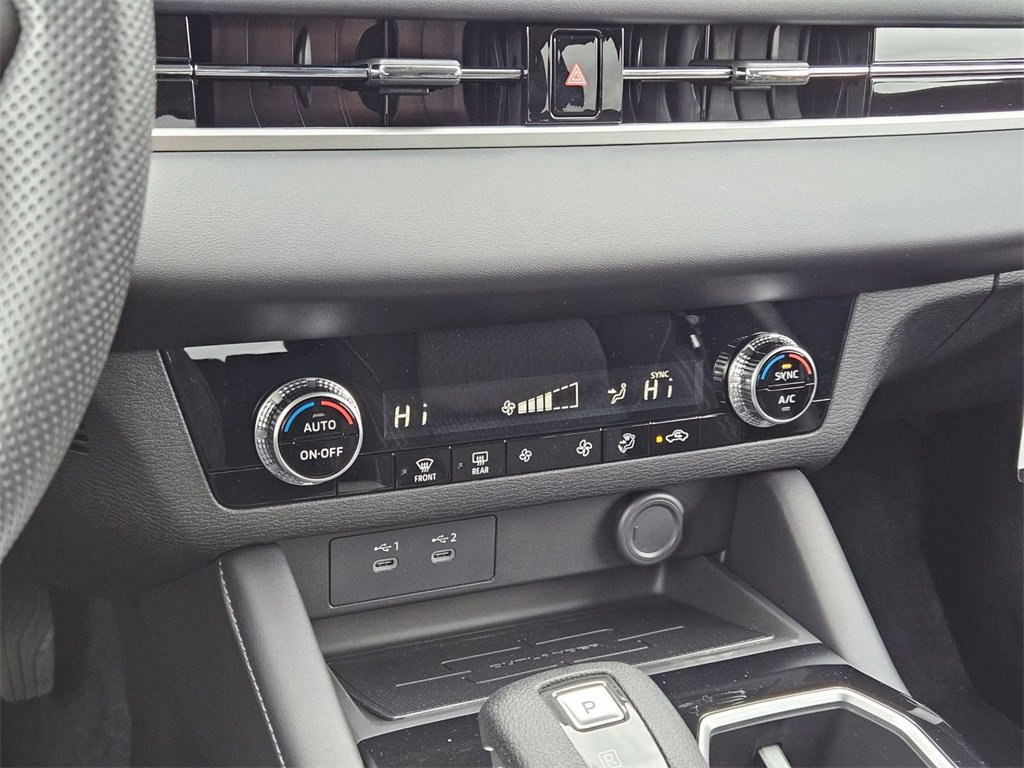 New 2025 Mitsubishi Outlander ES image 22