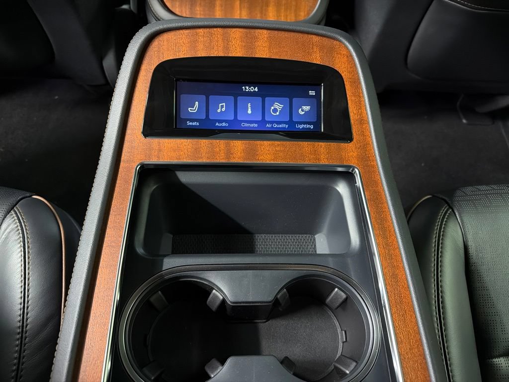 New 2027 Lincoln Navigator Black Label AWD/4WD image 40