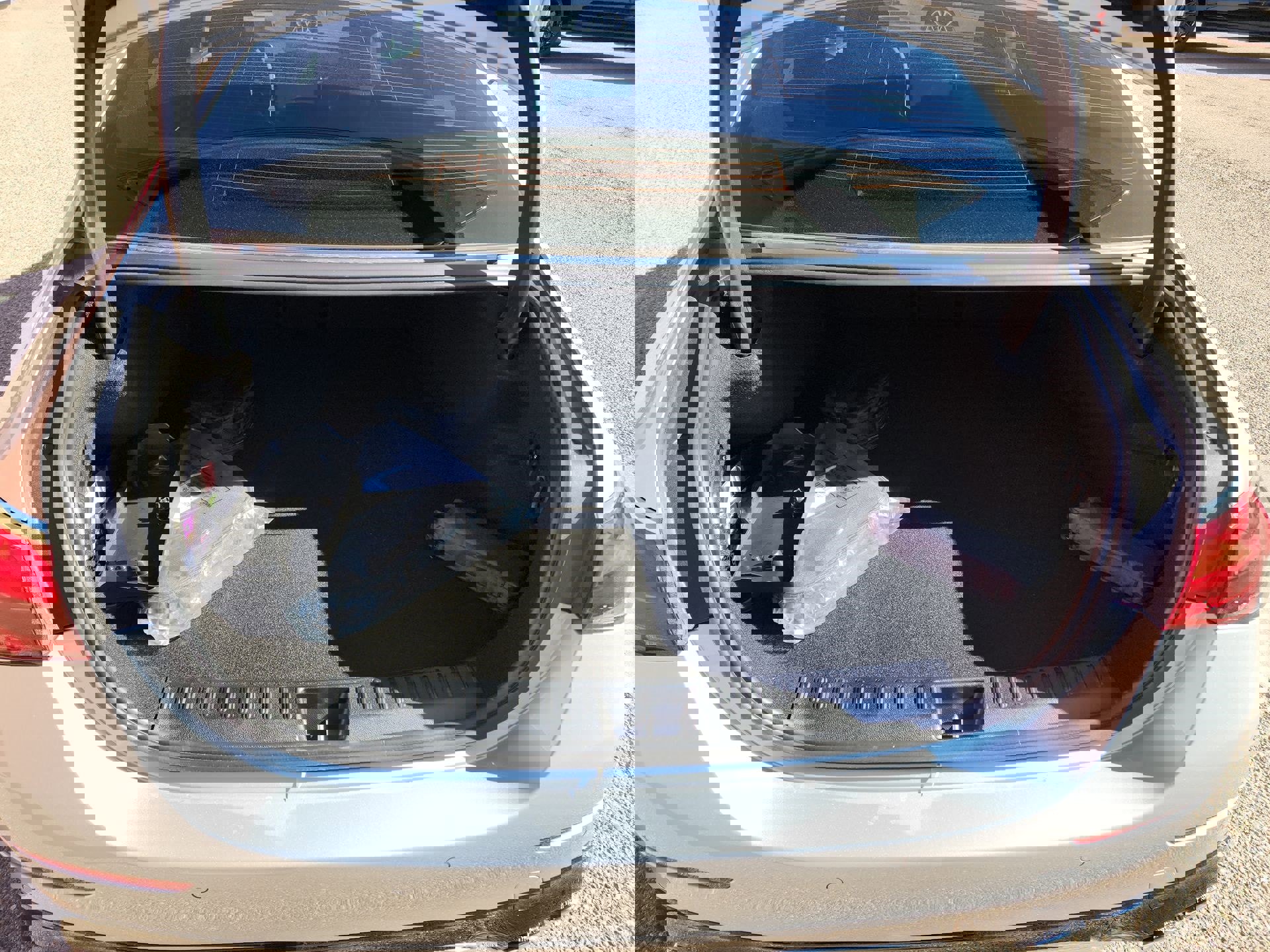 New 2025 Mercedes-Benz E 53 AMG e 4MATIC Sedan image 12