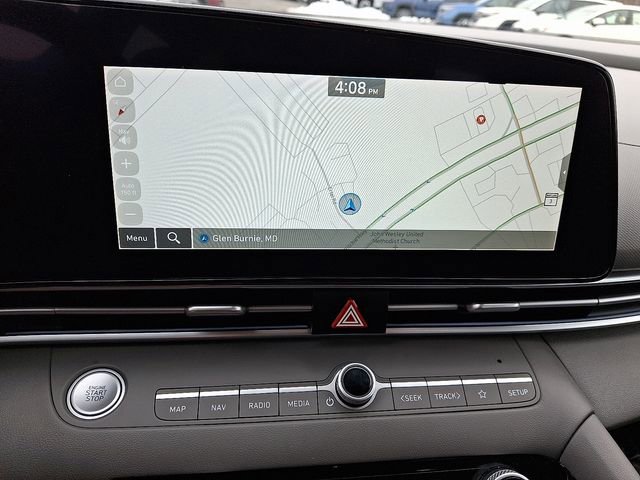 Used 2025 Hyundai Elantra SEL image 17