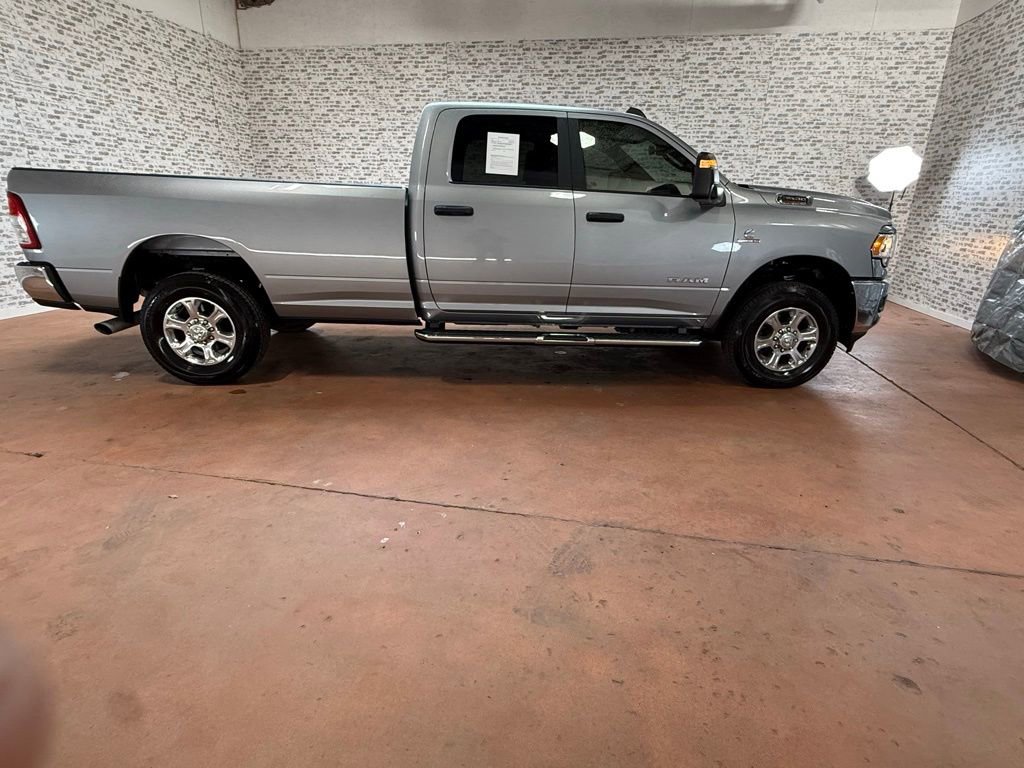 Used 2024 RAM 3500 Big Horn AWD/4WD image 8