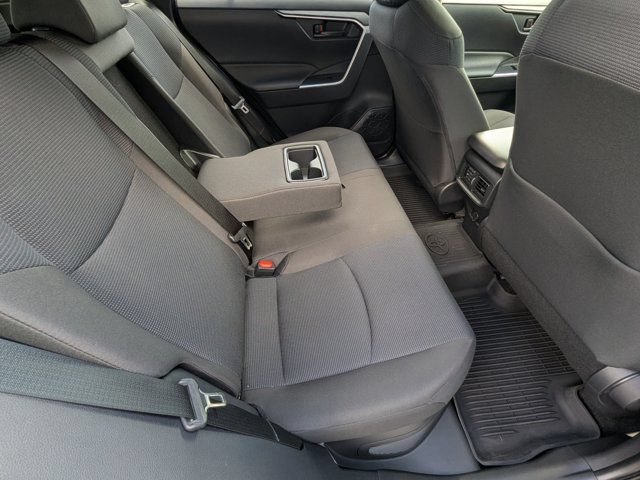 Used 2025 Toyota RAV4 LE AWD/4WD image 14