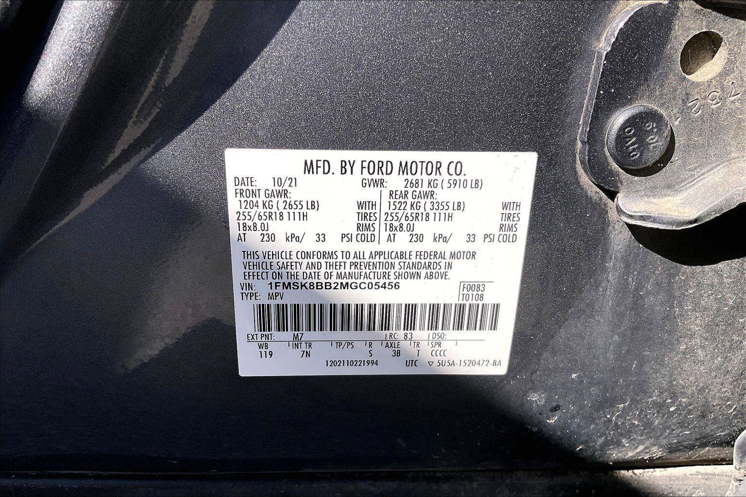 Used 2021 Ford Explorer 4WD w/ Class III Trailer Tow Package image 3