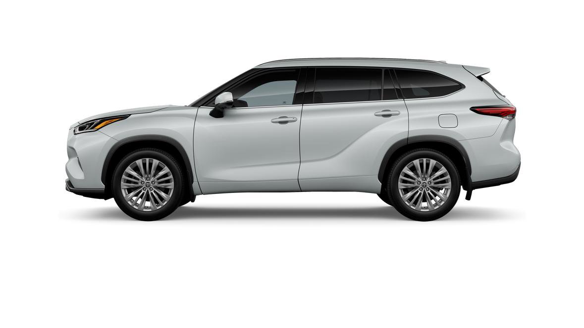 New 2026 Toyota Highlander Platinum image 25