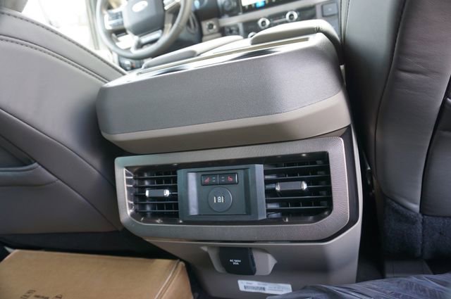 New 2026 Ford F450 Platinum AWD/4WD image 35