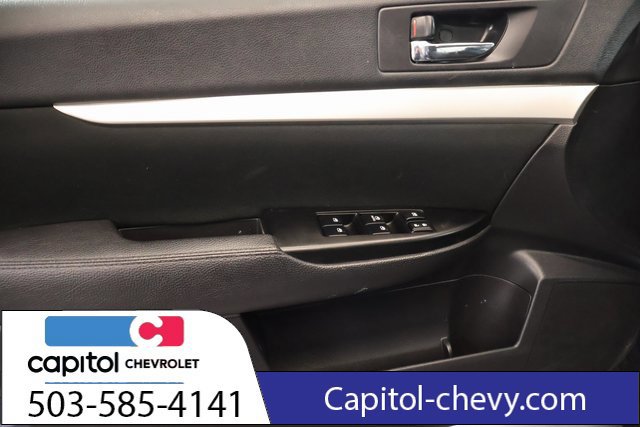 Used 2013 Subaru Outback 2.5i AWD/4WD image 10
