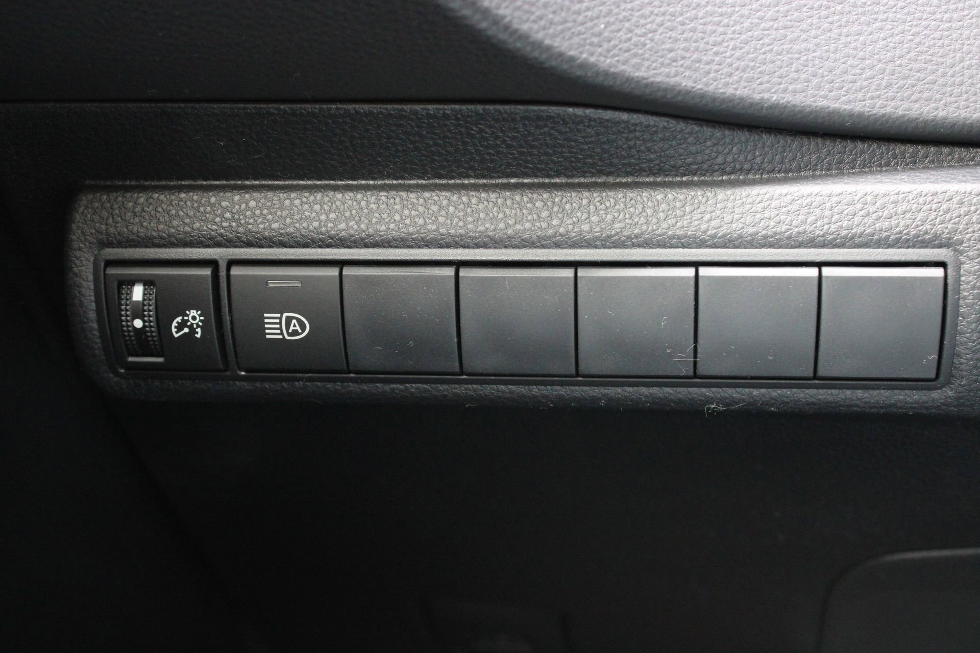 New 2026 Toyota Corolla SE FWD image 24