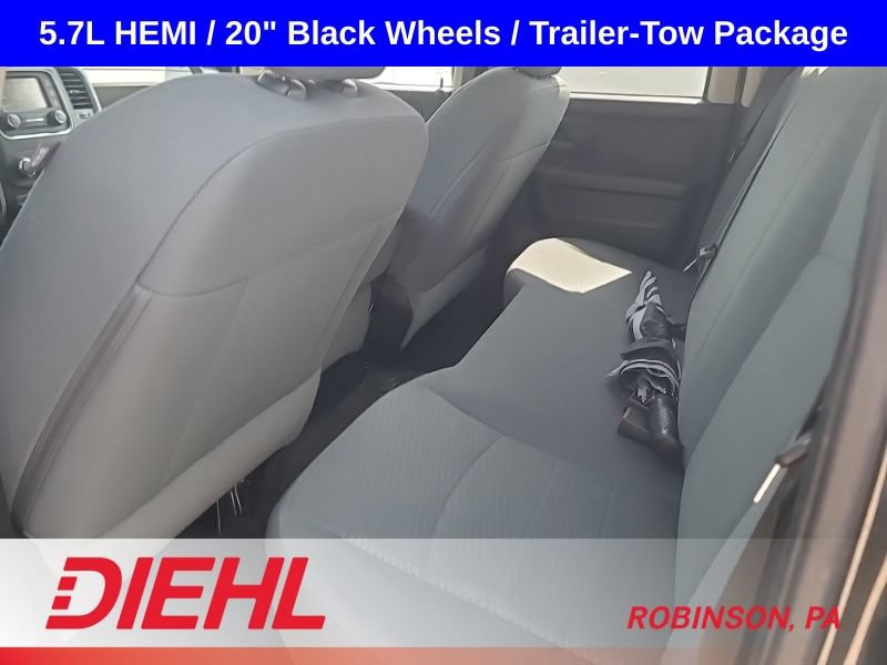 Used 2016 RAM 1500 Express w/ Black Ram 1500 Express Group AWD/4WD image 10