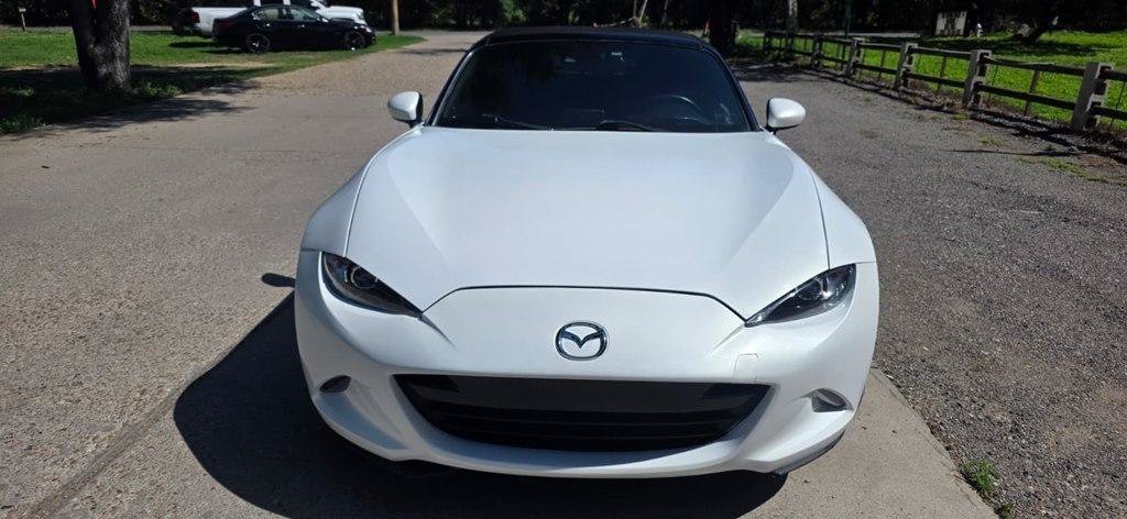 Used 2017 MAZDA MX-5 Miata Grand Touring RWD image 4