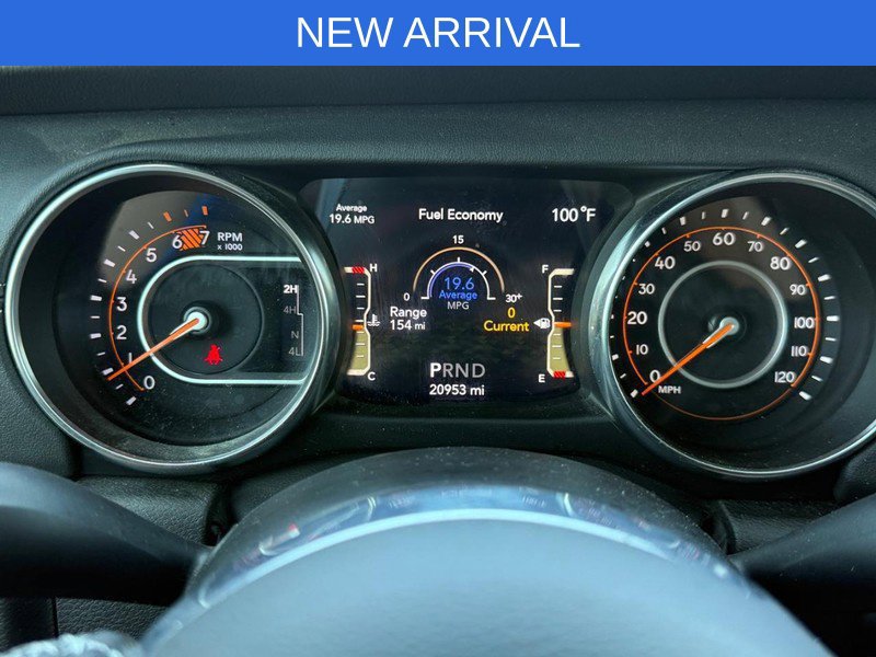 Used 2022 Jeep Wrangler Unlimited Sahara AWD/4WD image 21