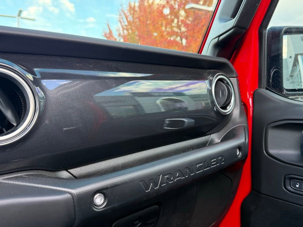 Used 2023 Jeep Wrangler Unlimited Rubicon 392 w/ Trailer Tow Package image 33