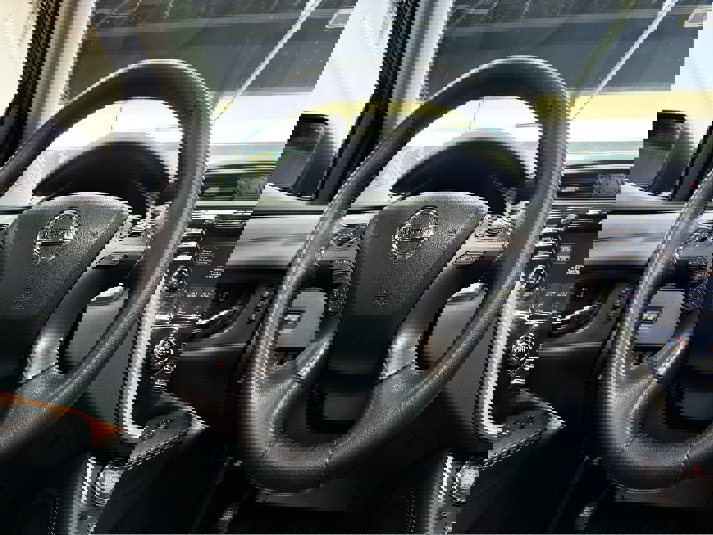 Used 2021 Nissan Murano SL image 16