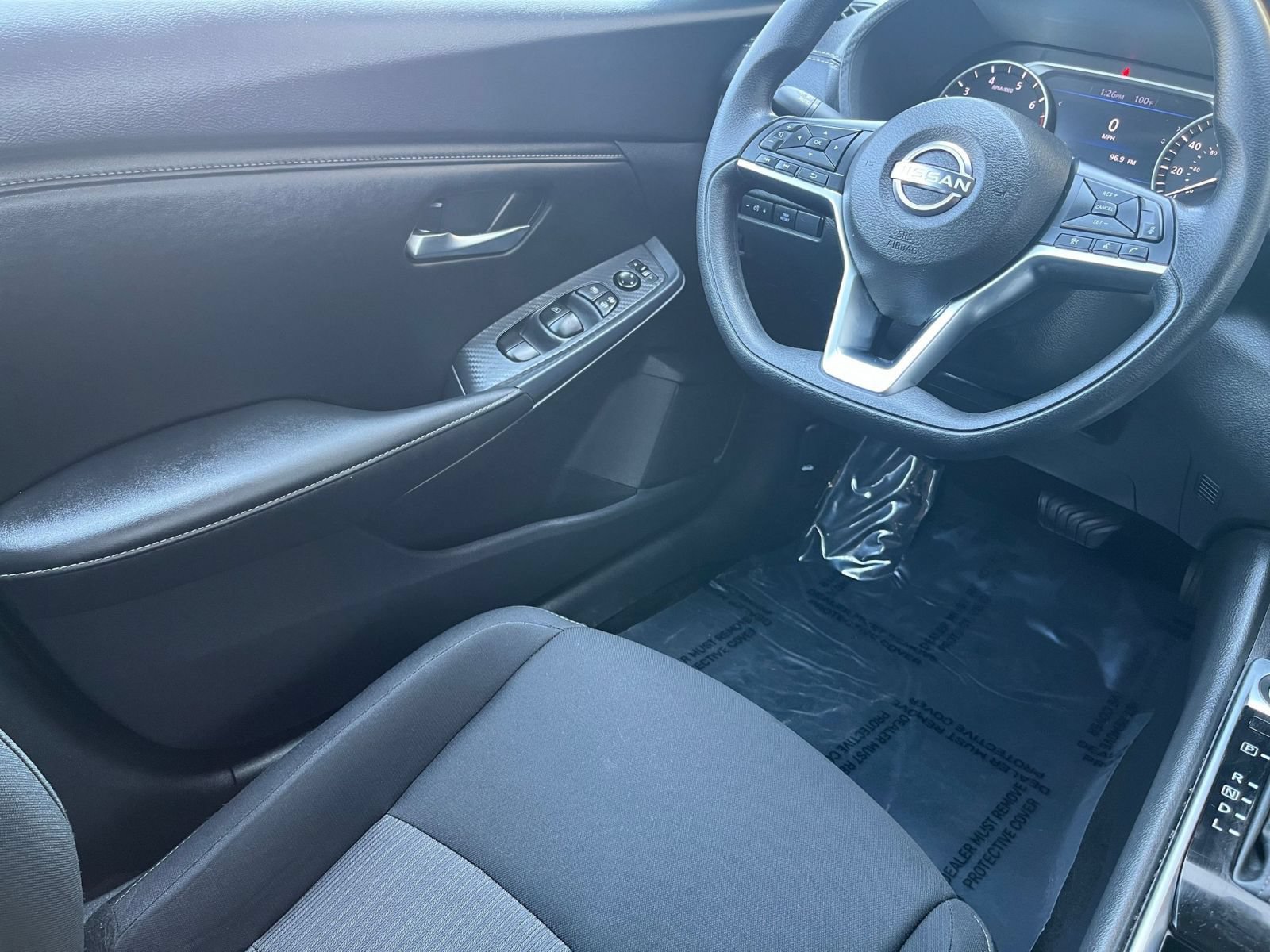 Used 2025 Nissan Sentra SV FWD image 39