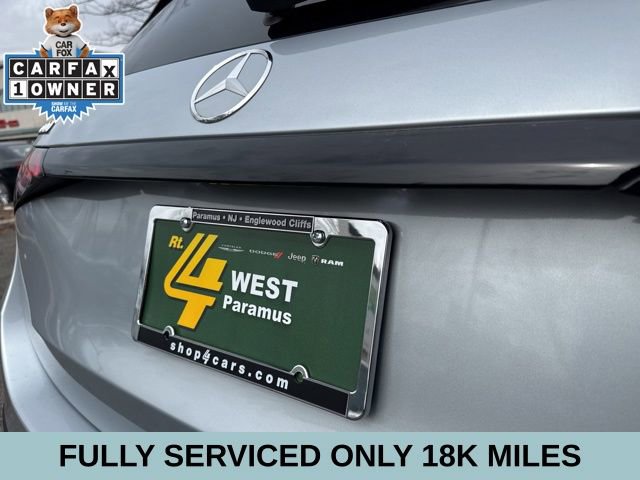 Used 2025 Mercedes-Benz GLC 300 4MATIC image 14