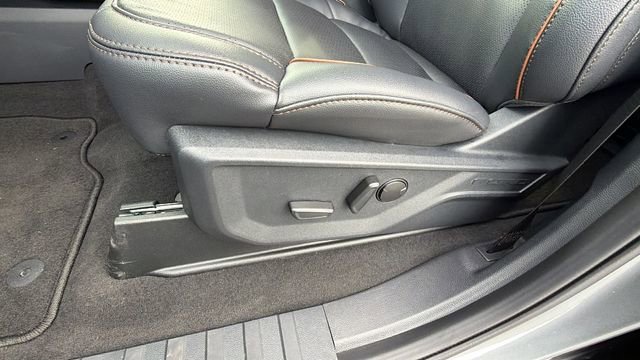 New 2026 Ford F350 Lariat w/ Lariat Ultimate Package image 24