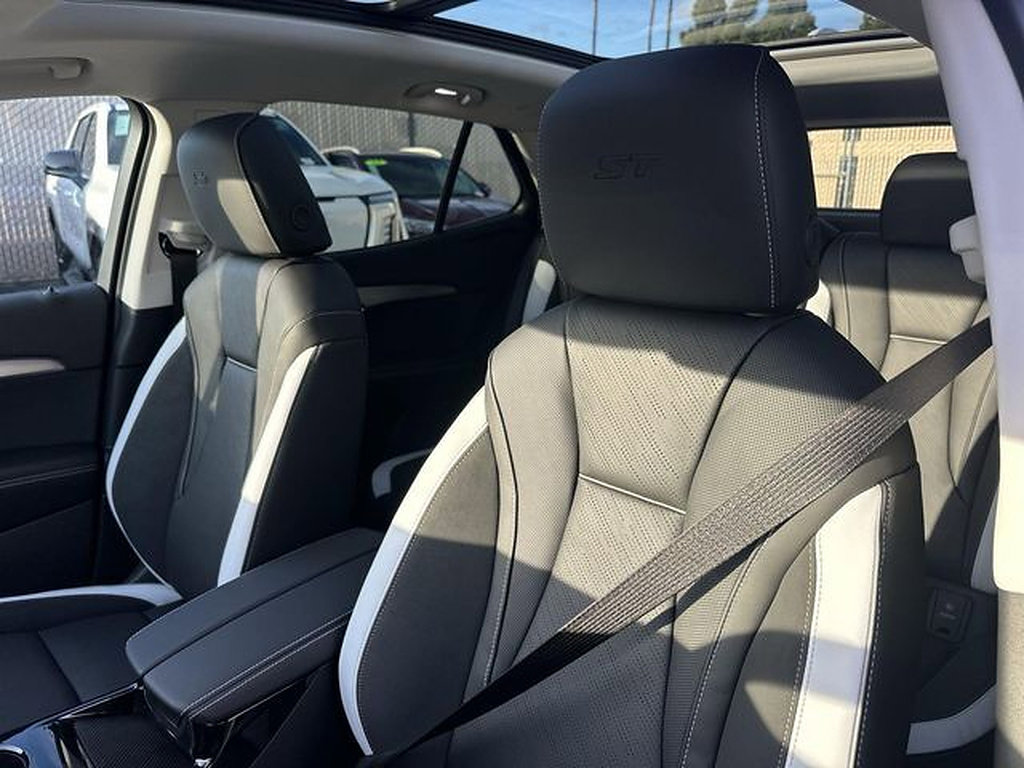 New 2026 Buick Envision Sport Touring AWD/4WD image 23
