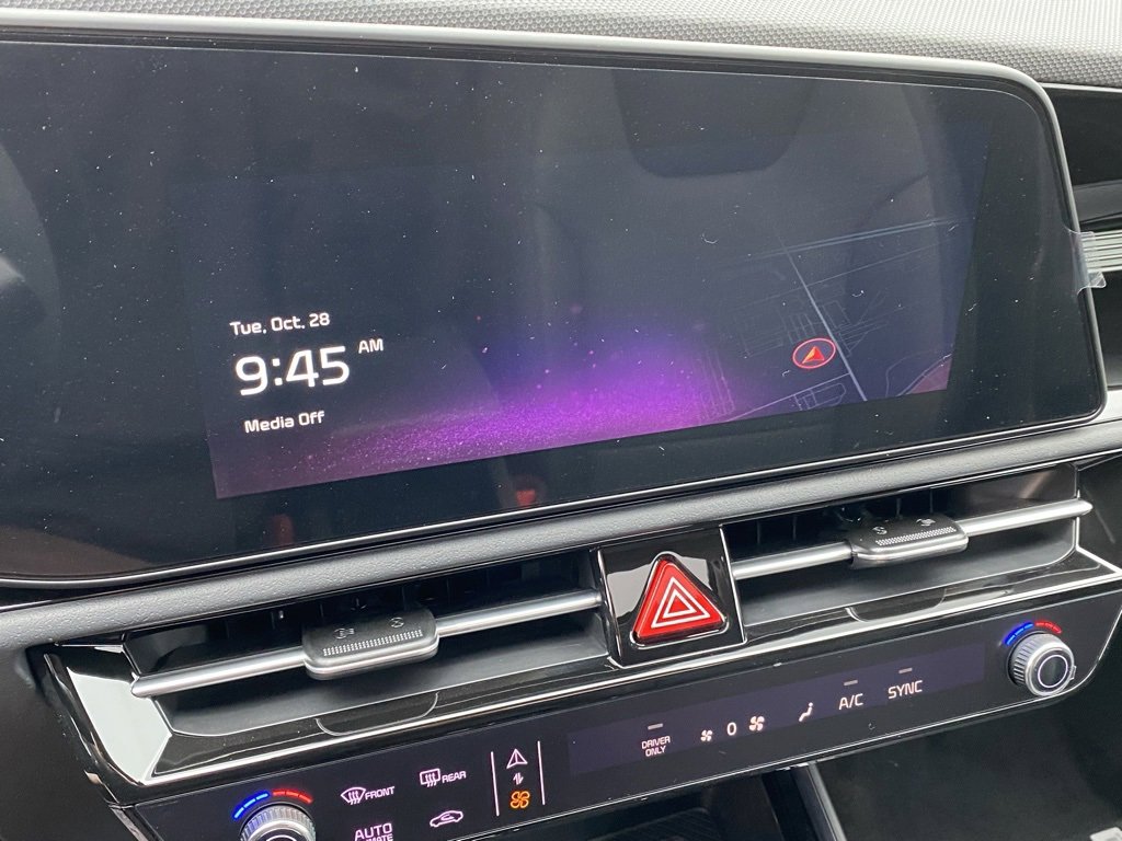 New 2026 Kia Niro SX image 14